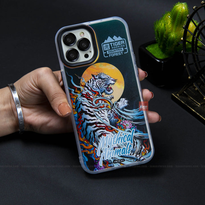 Tiger Roaring Forest Reflections Case - iCase Stores